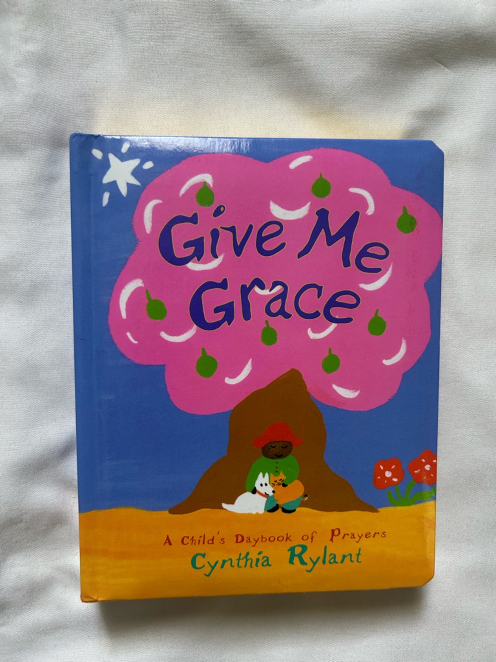 Give me Grace board book by Cynthia Rylant